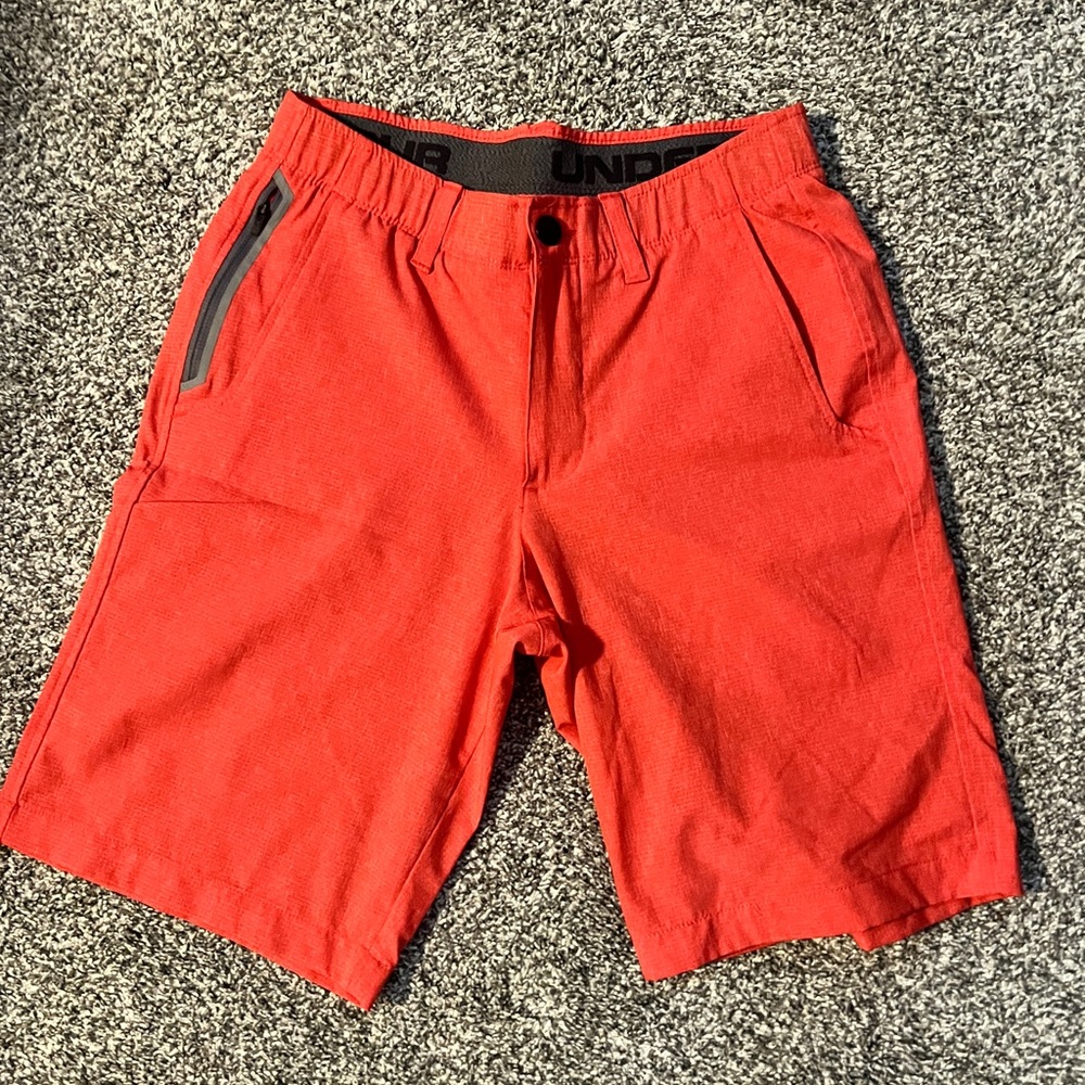 Under Armour Coral Athletic Shorts Lightweight Performance Fit